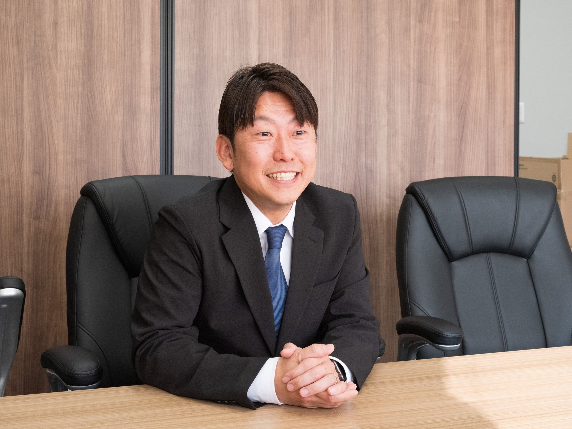 マネージャー 新田氏